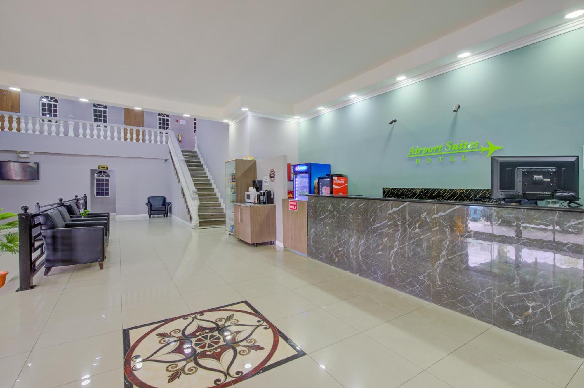 Airport Suites Hotel Piarco ภายนอก รูปภาพ